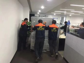 喜臨門(mén)專業(yè)搬家公司 一站式搬家與出入境服務(wù)專家